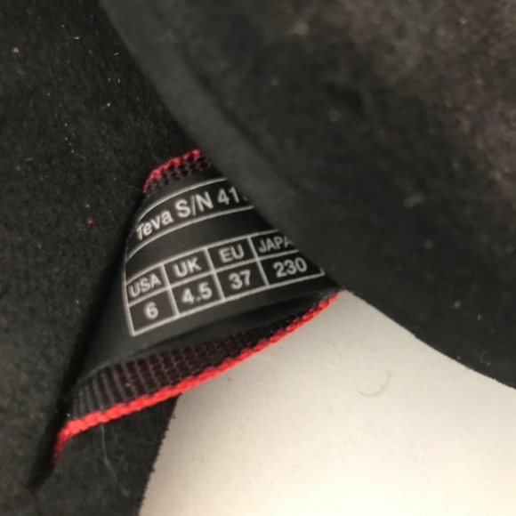 Teva Flip Flop Thong Sandals Red / Black US 6 - Picture 5 of 5